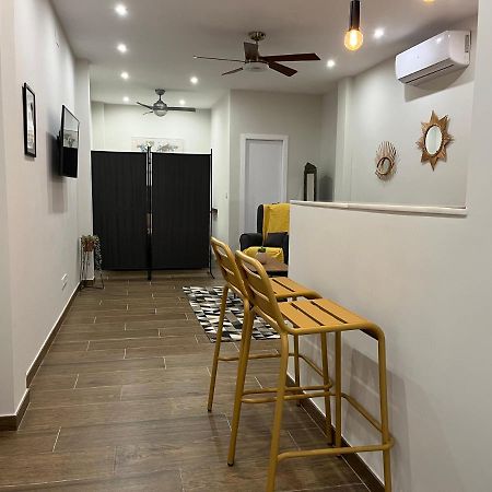 Acogedor Apartamento En La Buhaira Sevilha Exterior foto