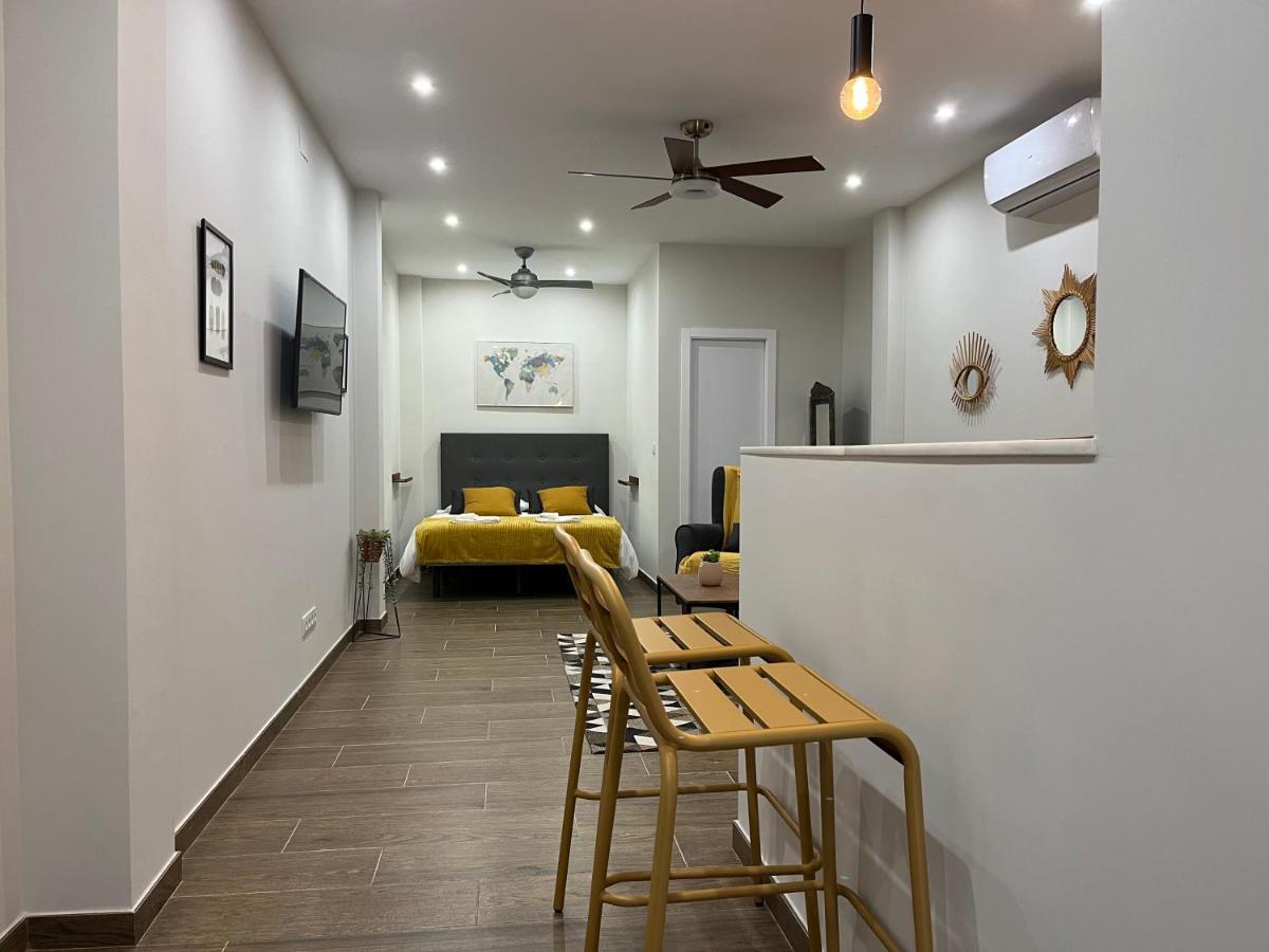 Acogedor Apartamento En La Buhaira Sevilha Exterior foto